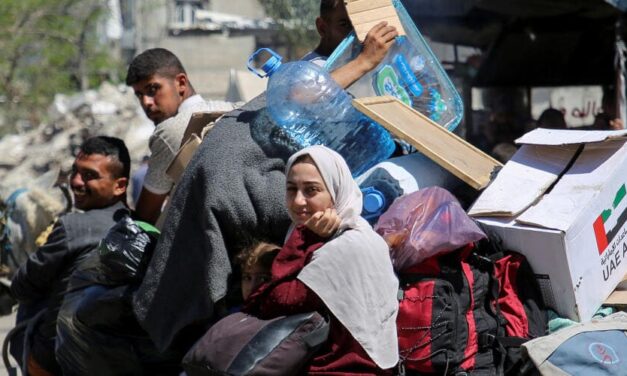 En direct, guerre Israël-Hamas : après la fermeture du poste-frontière de Rafah, le carburant commence à manquer, alerte l’OMS